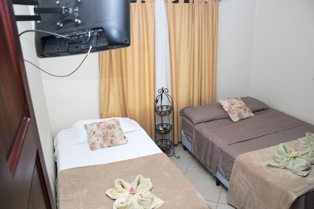 Las Brisas Resort And Villas ฆาโก ภายนอก รูปภาพ