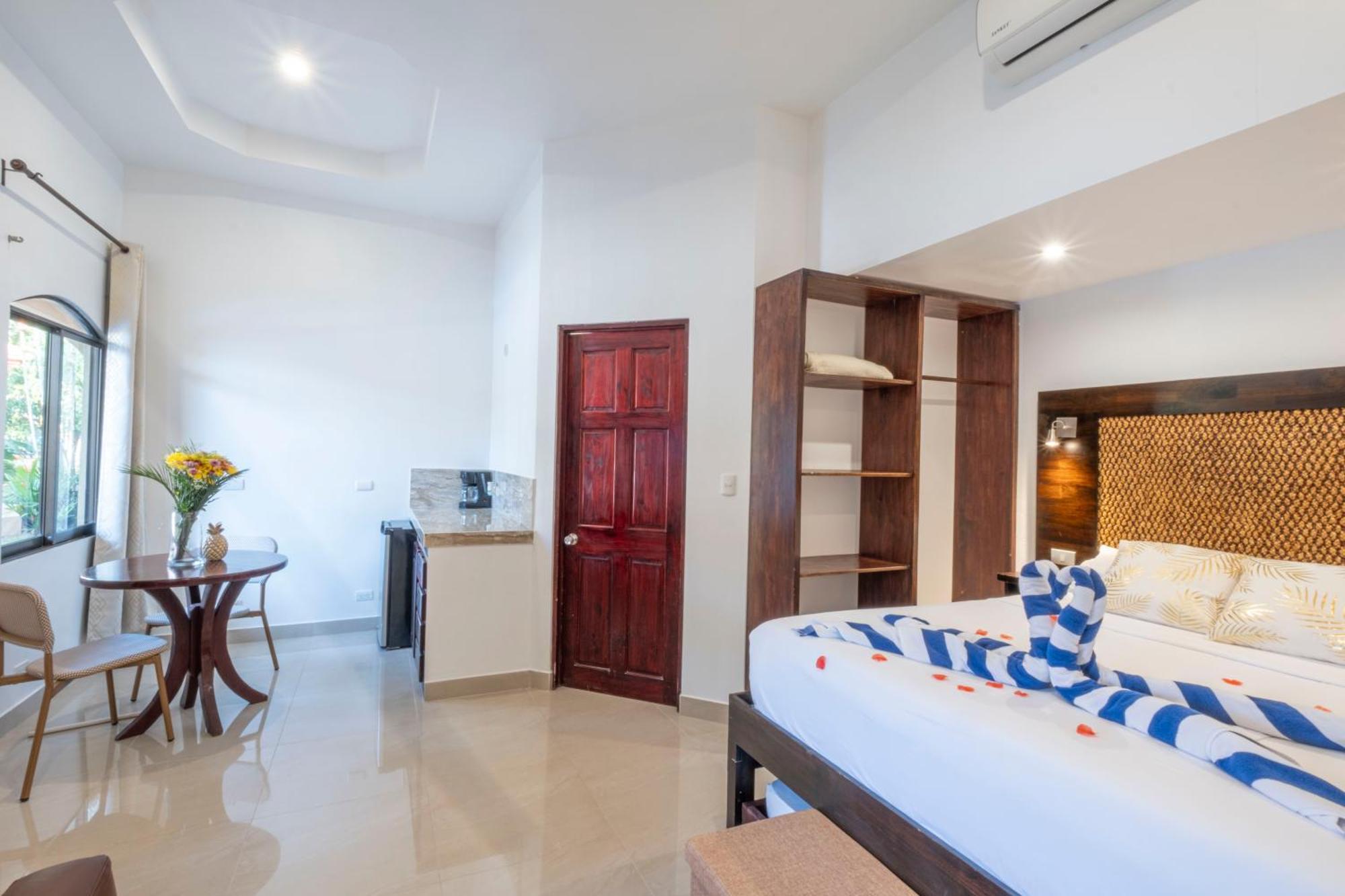 Las Brisas Resort And Villas ฆาโก ห้อง รูปภาพ