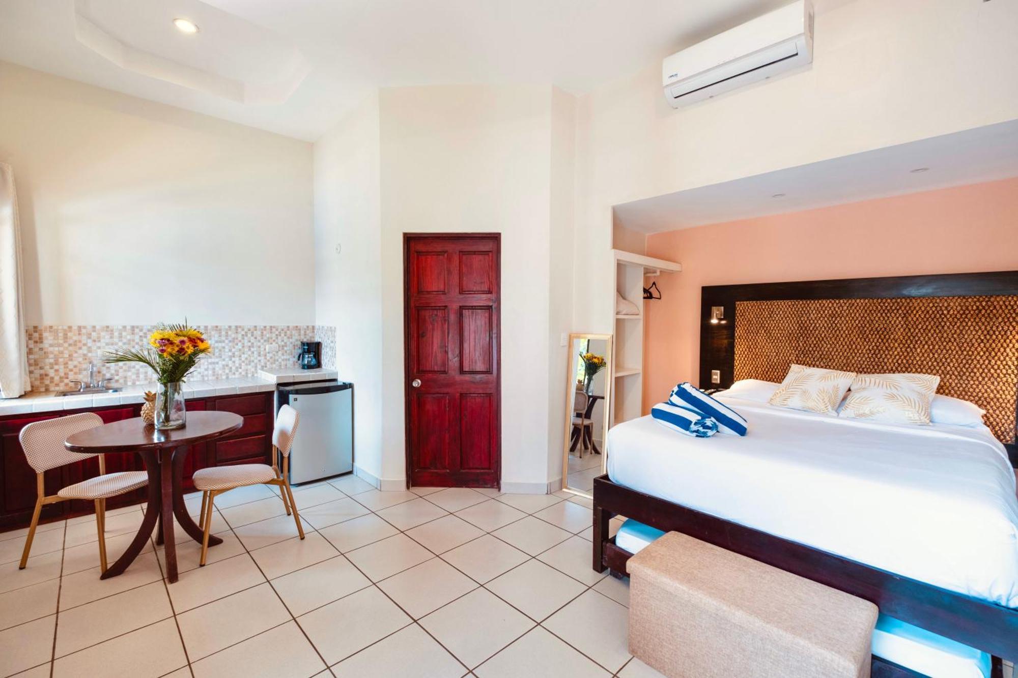 Las Brisas Resort And Villas ฆาโก ห้อง รูปภาพ