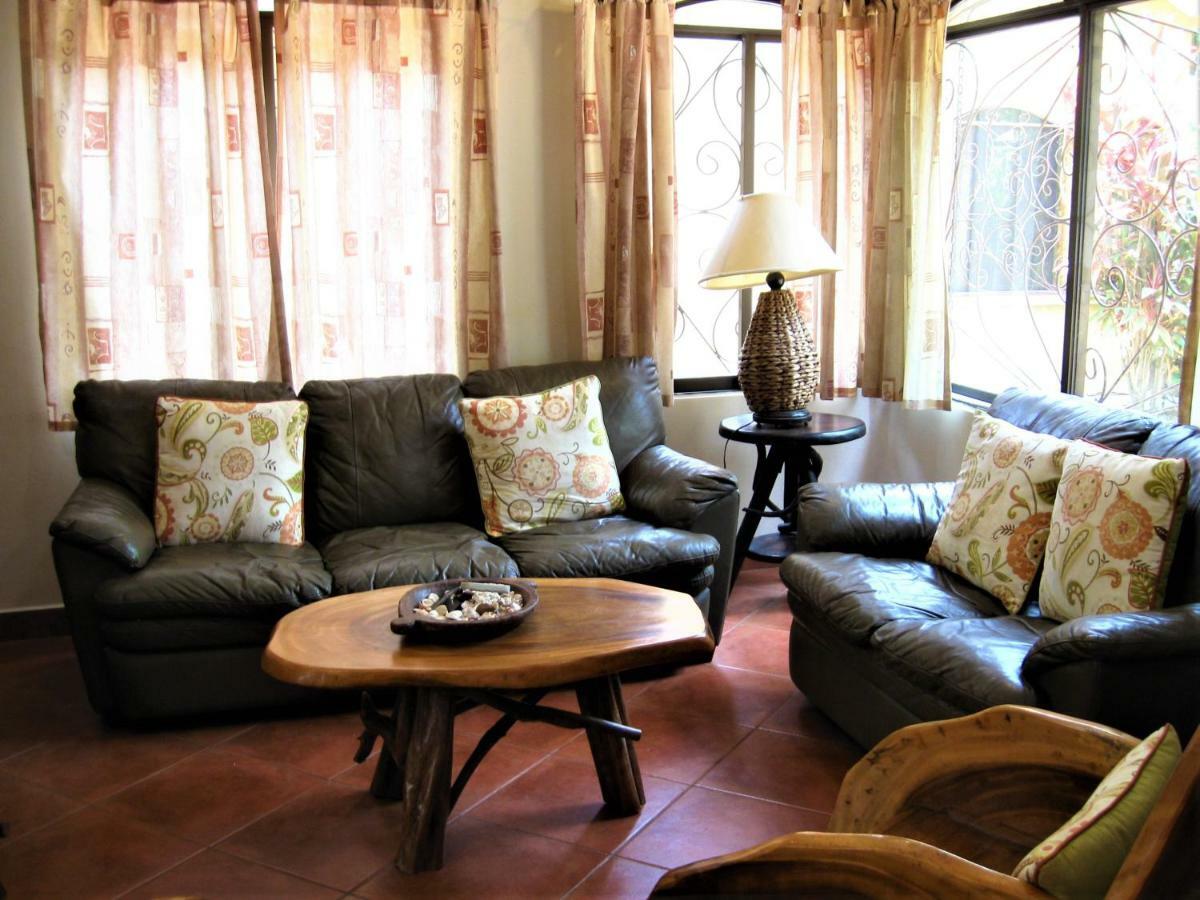 Las Brisas Resort And Villas ฆาโก ภายนอก รูปภาพ